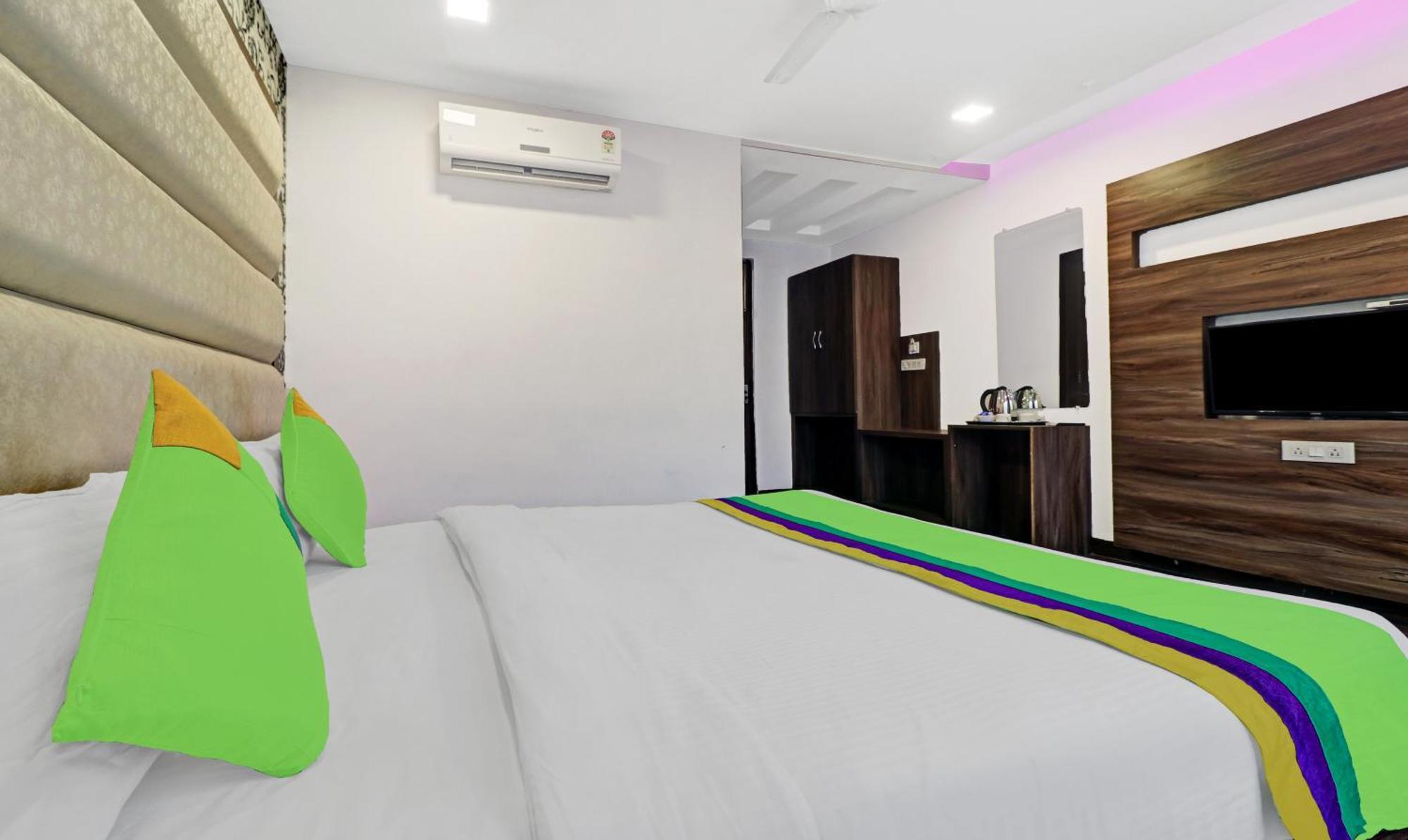 Itsy Hotels Unique - Near Railway Station Amritsar Eksteriør billede