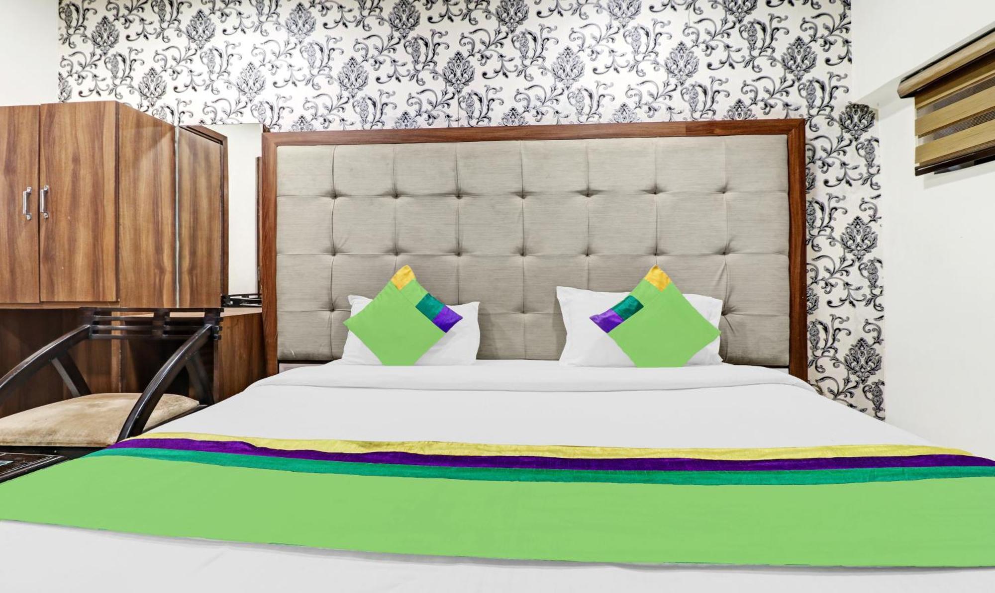Itsy Hotels Unique - Near Railway Station Amritsar Eksteriør billede