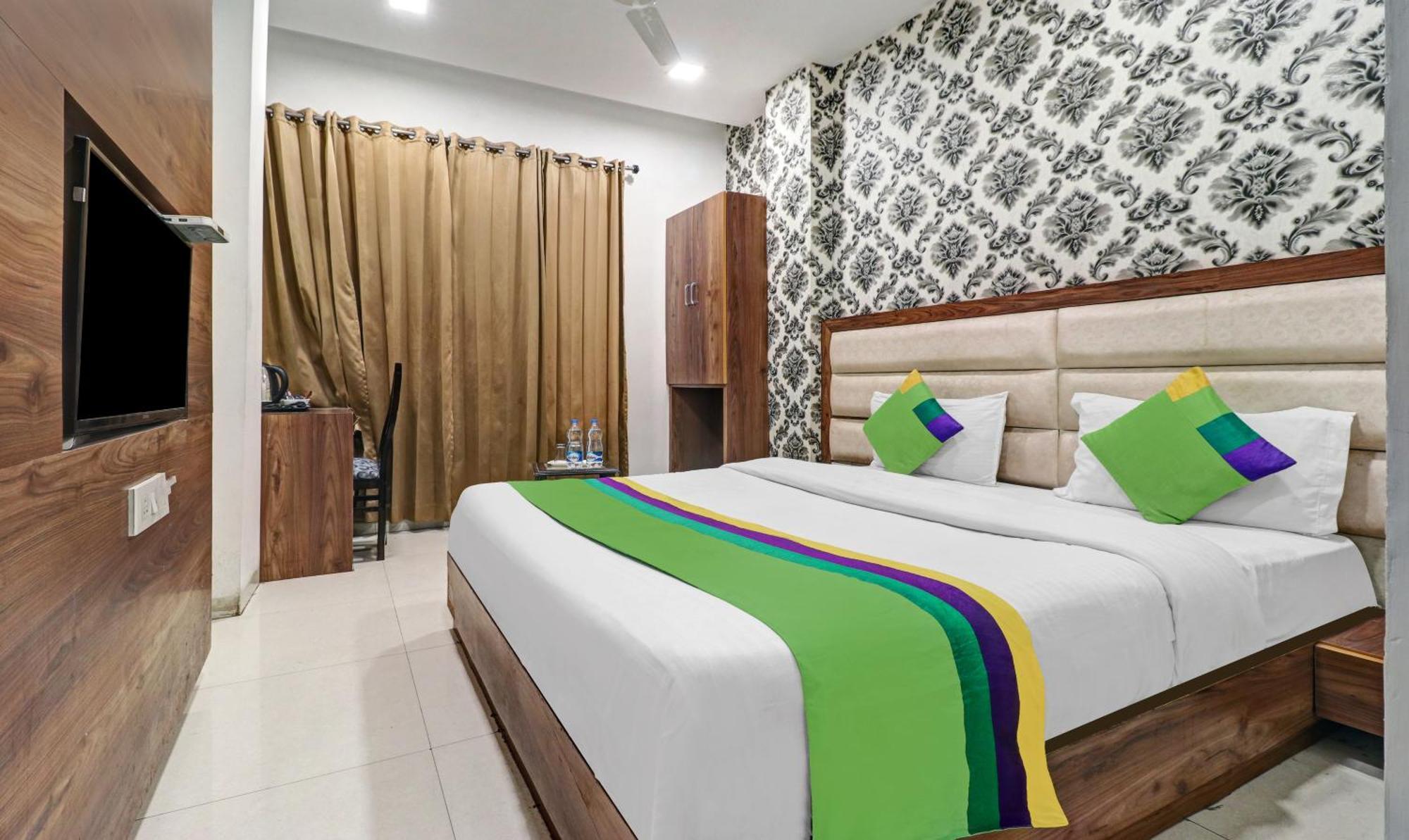Itsy Hotels Unique - Near Railway Station Amritsar Eksteriør billede
