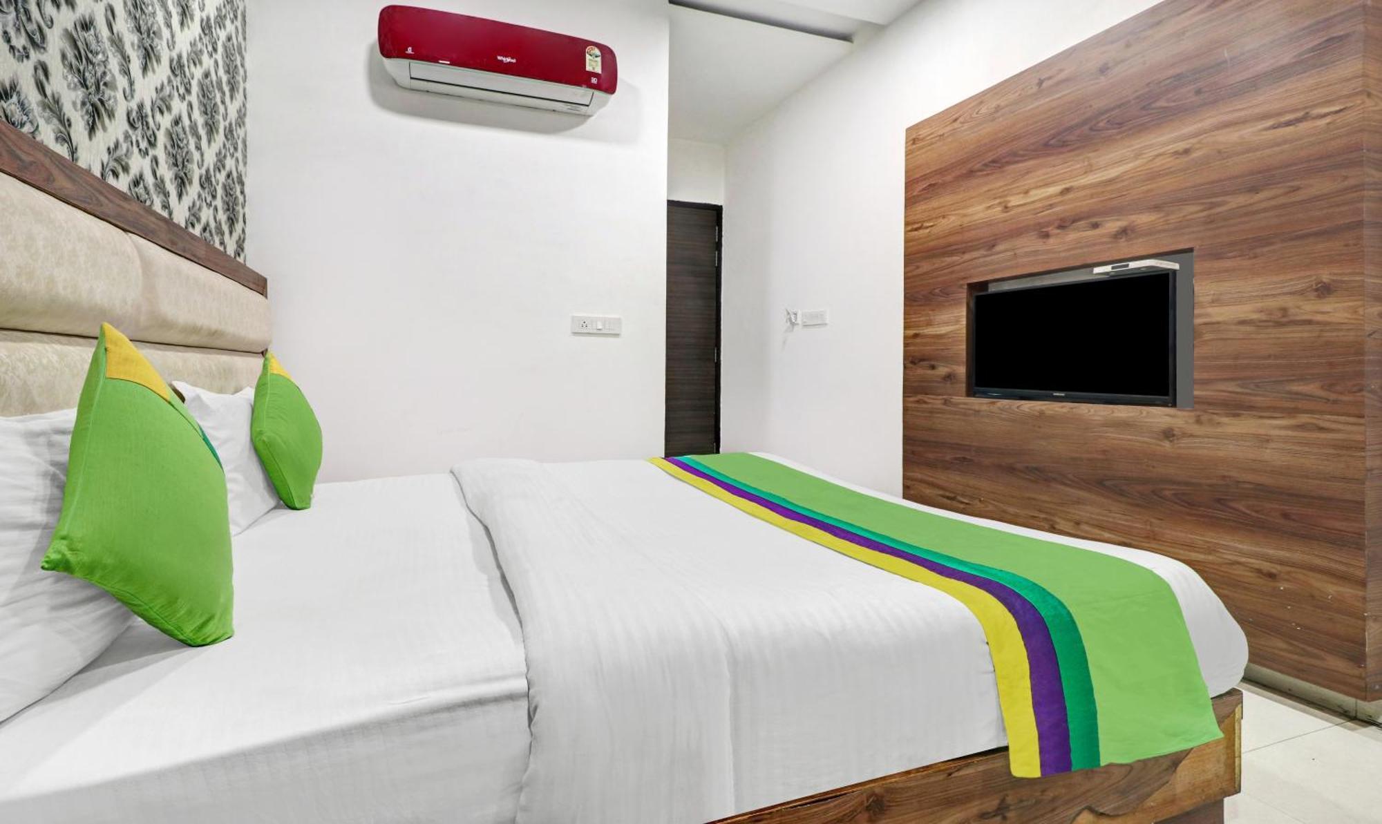 Itsy Hotels Unique - Near Railway Station Amritsar Eksteriør billede